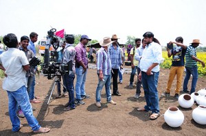 B Tech Love Story Movie New Gallery